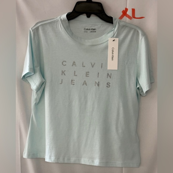 Calvin Klein Tops - Calvin Klein Soft Blue Short Sleeve Tee